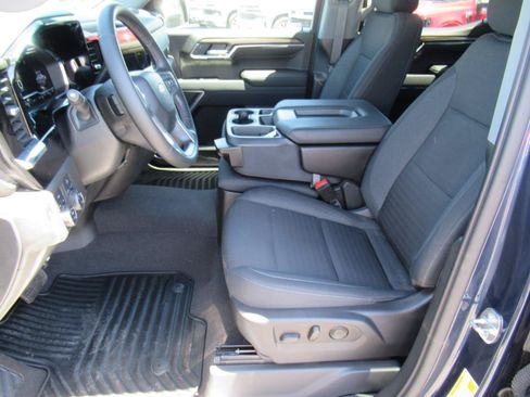 Certified 2023 Chevrolet Silverado 1500 LT AWD/4WD image 16