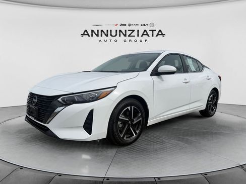 Certified 2024 Nissan Sentra SV image 1