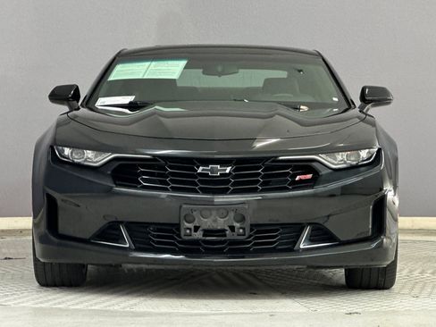 Used 2021 Chevrolet Camaro LT w/ RS Package RWD image 5