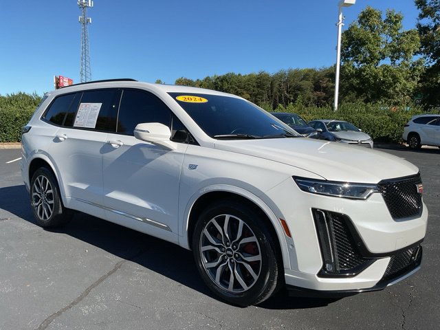 Used 2024 Cadillac XT6 Sport w/ Platinum Package AWD/4WD image 5