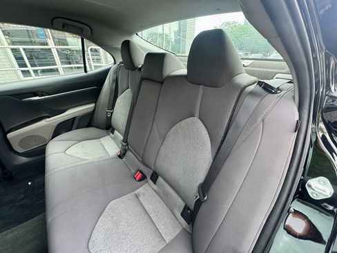 Used 2023 Toyota Camry LE FWD image 14