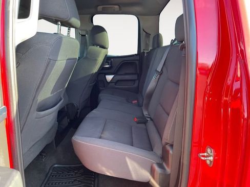 Used 2018 Chevrolet Silverado 1500 LT image 30