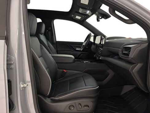 Certified 2026 Chevrolet Silverado EV LT AWD/4WD image 14