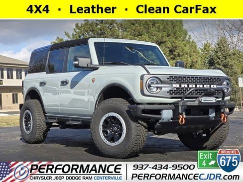 Used 2024 Ford Bronco Badlands image 1
