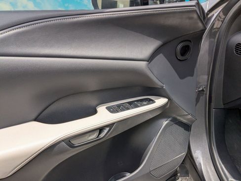 Used 2024 Lexus RX 350 Premium w/ Accessory Package (Z1) FWD image 7