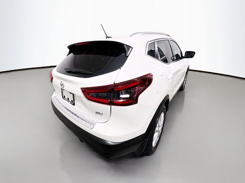 Used 2022 Nissan Rogue Sport SV image 4