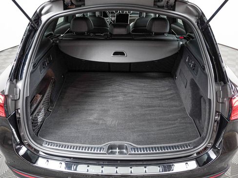 Certified 2026 Mercedes-Benz GLC 300 image 5