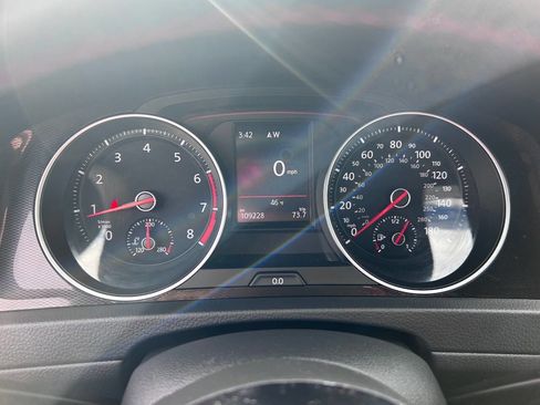 Used 2017 Volkswagen GTI S image 21