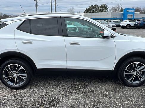 Certified 2023 Buick Encore GX Select image 4