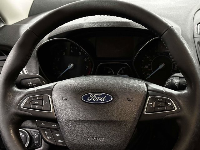 Used 2019 Ford Escape SEL AWD/4WD image 19