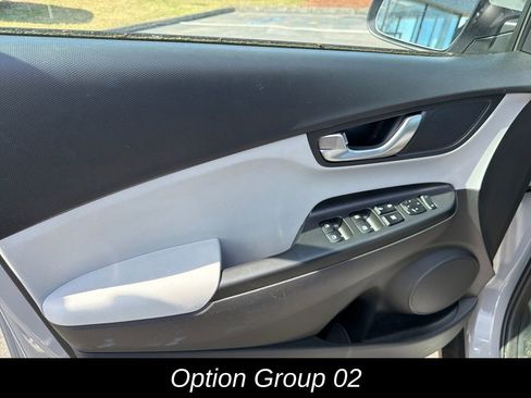 Certified 2023 Hyundai Kona SEL w/ Convenience Package image 11