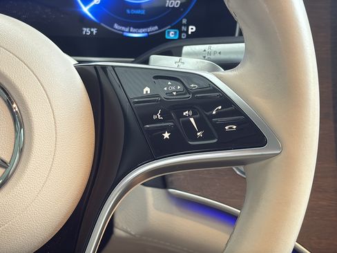 Certified 2022 Mercedes-Benz EQS 450+ Sedan image 28