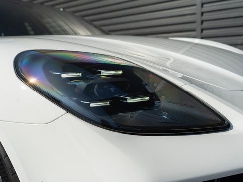 New 2026 Porsche Panamera 4 E-Hybrid AWD/4WD image 14