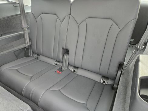 Used 2023 Audi Q7 3.0T Premium Plus image 27