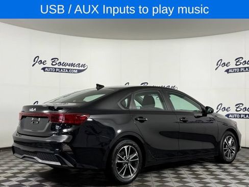 Used 2023 Kia Forte LXS FWD image 7