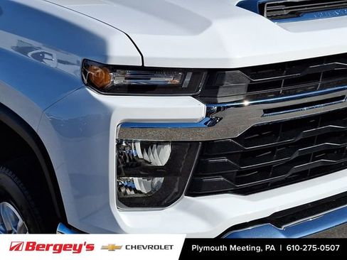 Certified 2025 Chevrolet Silverado 2500 LT w/ Convenience Package AWD/4WD image 12