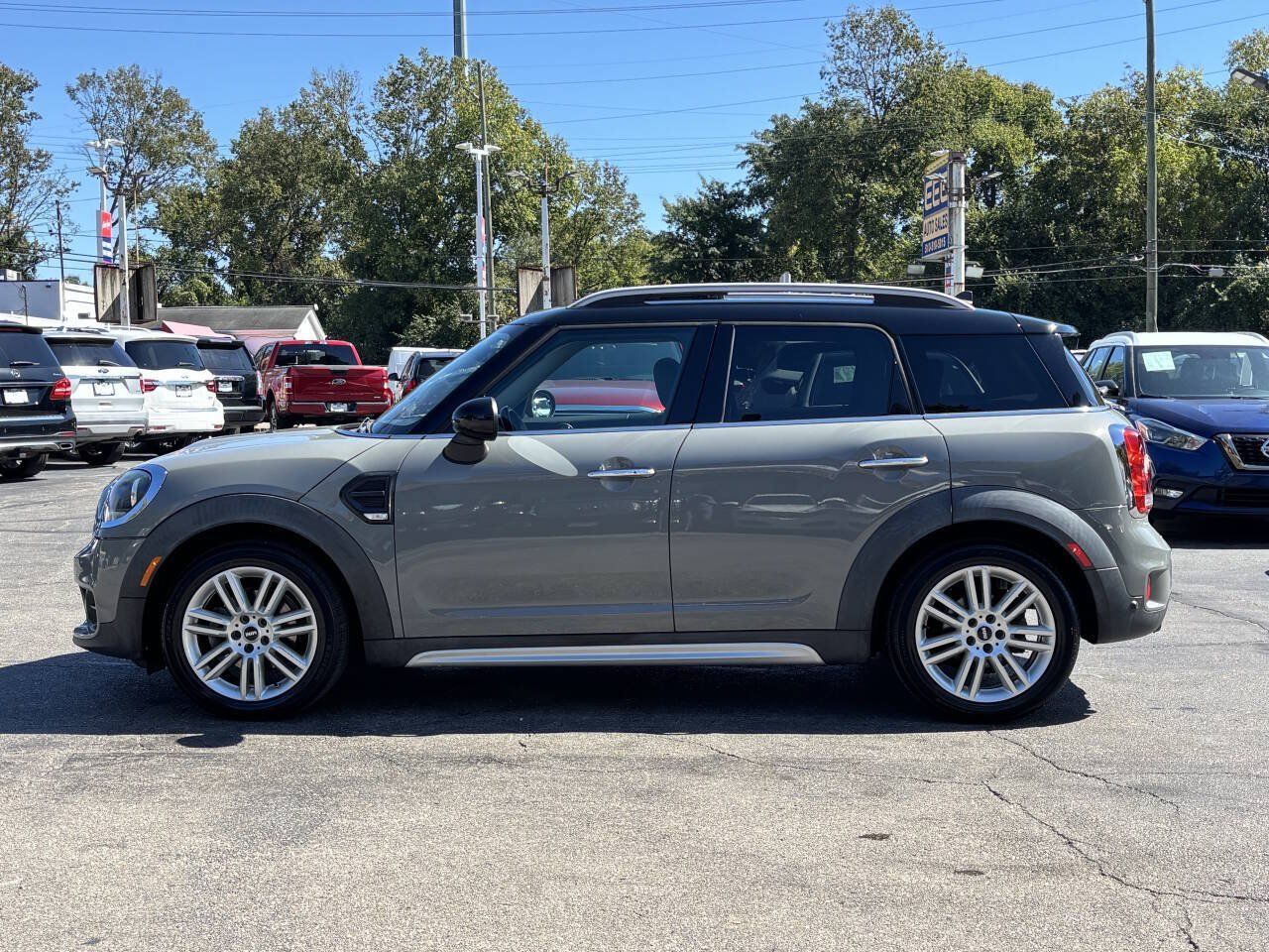 Used 2017 MINI Cooper Countryman FWD image 5