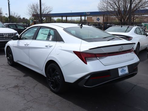 New 2026 Hyundai Elantra SEL Sport Premium FWD image 21