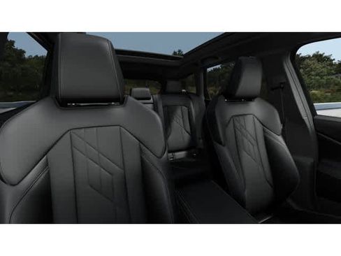 New 2026 BMW X3 xDrive30i w/ Premium Package AWD/4WD image 11