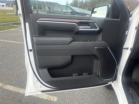 New 2026 Chevrolet Silverado 1500 LT image 23