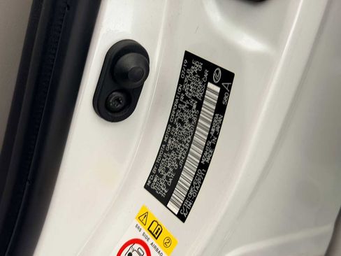 Used 2019 Lexus UX 250h w/ Premium Package image 35