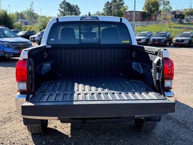 Used 2020 Toyota Tacoma SR5 w/ SR5 Appearance Package (SM) RWD image 16