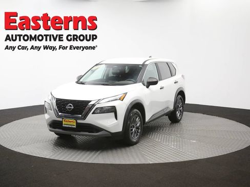 Used 2023 Nissan Rogue S AWD/4WD image 56