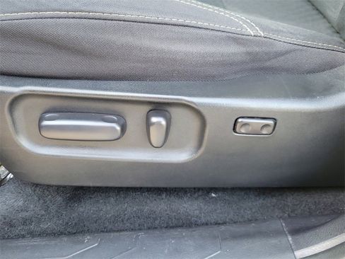 Used 2021 Toyota Tacoma SR5 w/ Trail Edition image 24