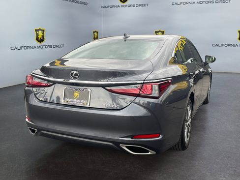 Used 2025 Lexus ES 350 w/ Accessory Package (Z2) FWD image 5
