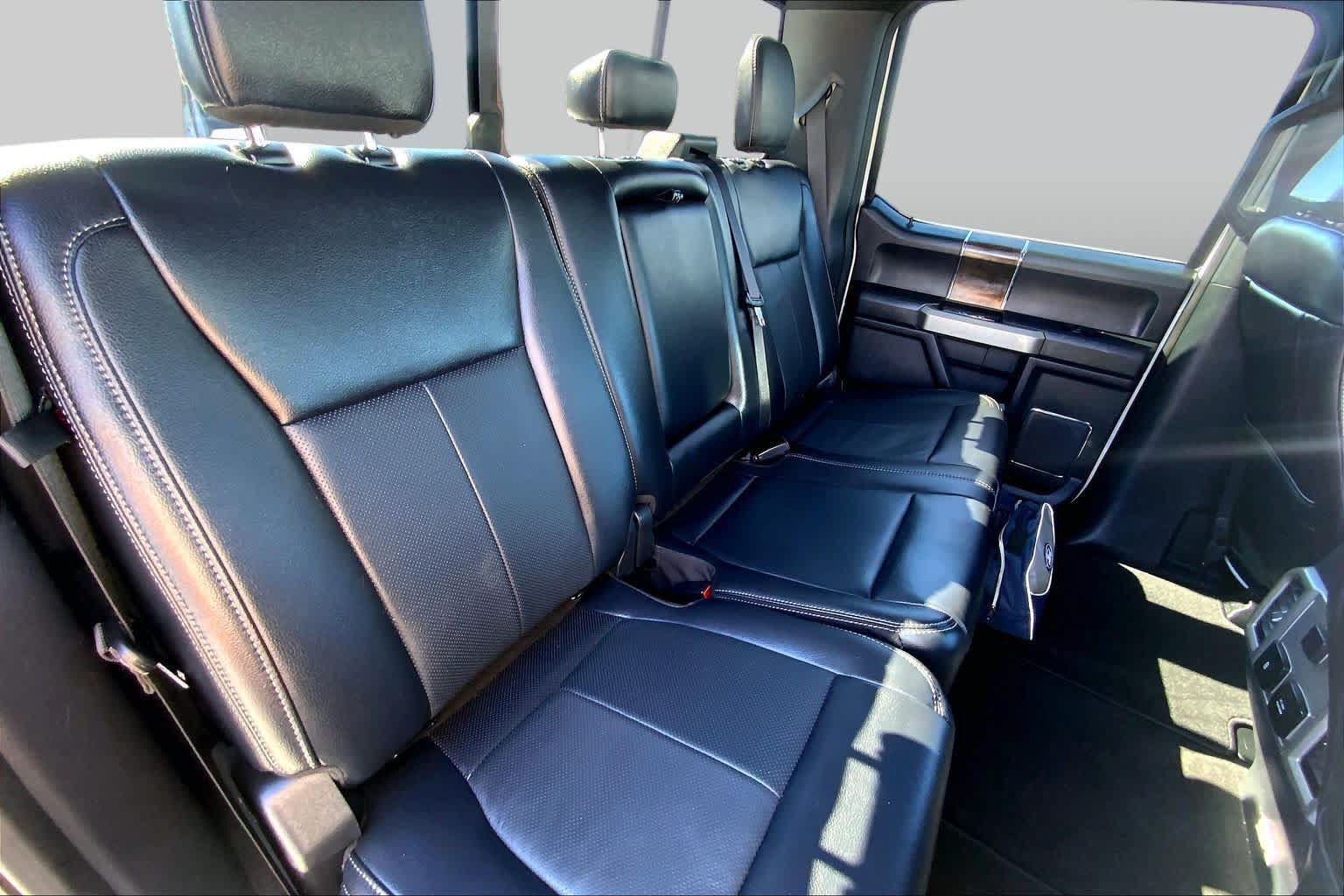 Used 2022 Ford F250 Lariat w/ Lariat Ultimate Package AWD/4WD image 18