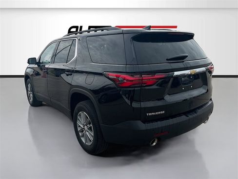 Used 2022 Chevrolet Traverse LT image 5