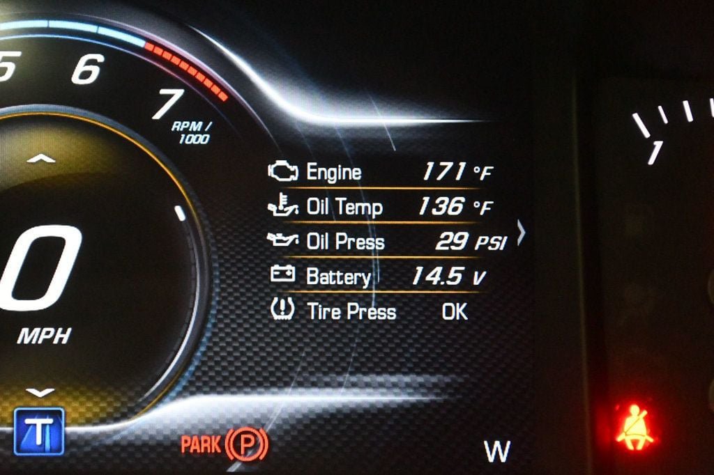 Used 2019 Chevrolet Corvette Stingray Coupe w/ Z51 1LT RWD image 46