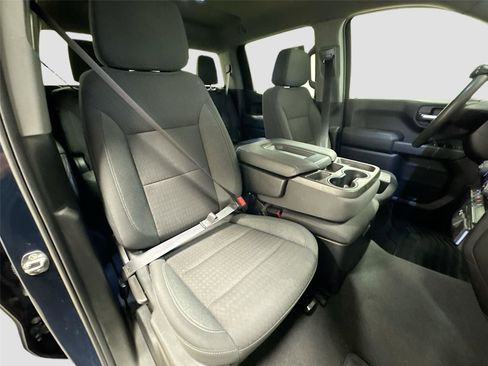 Used 2022 Chevrolet Silverado 1500 Custom image 24