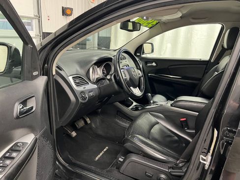 Used 2012 Dodge Journey Crew w/ Flexible Seating Group FWD image 7