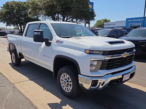 New 2026 Chevrolet Silverado 2500 LT w/ Safety Package AWD/4WD image 5
