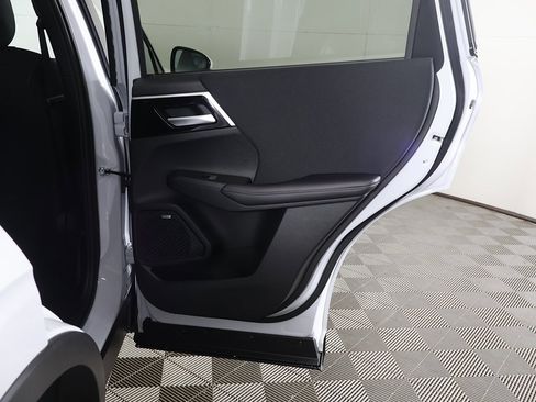 New 2026 Mitsubishi Outlander ES image 23