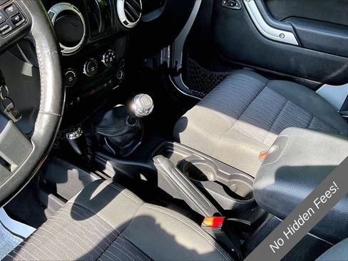 Used 2012 Jeep Wrangler Sahara w/ Dual Top Group AWD/4WD image 13