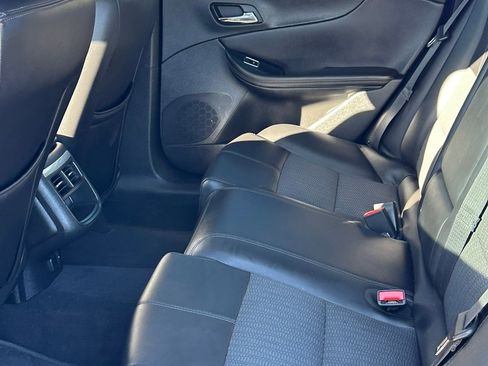 Used 2019 Chevrolet Impala LT image 7