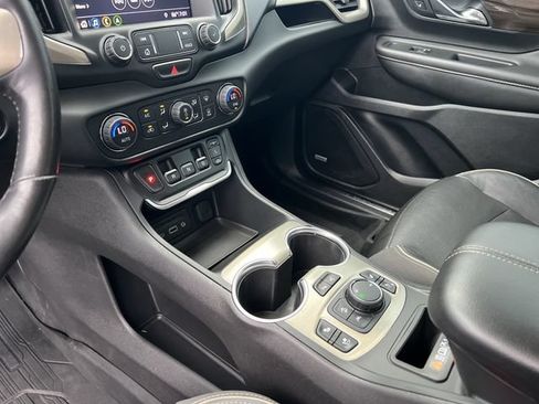 Used 2020 GMC Terrain Denali w/ Denali Premium Package FWD image 38