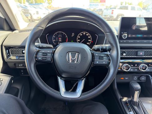 Used 2024 Honda Civic EX-L image 22