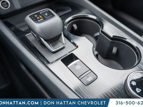 Used 2023 Nissan Rogue SV image 15