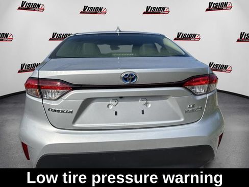 Used 2024 Toyota Corolla LE w/ LE Convenience Package AWD/4WD image 7