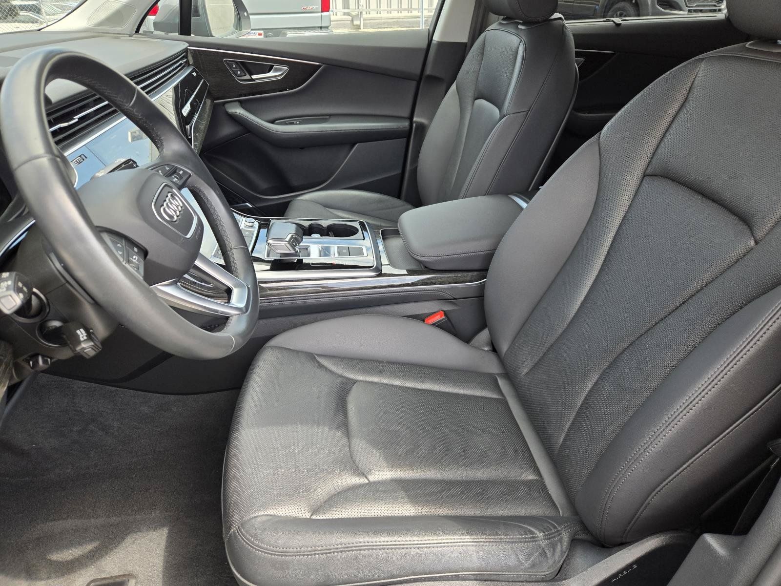Used 2022 Audi Q7 3.0T Premium Plus AWD/4WD image 23