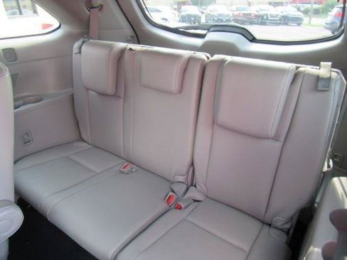 Used 2019 Toyota Highlander XLE AWD/4WD image 26