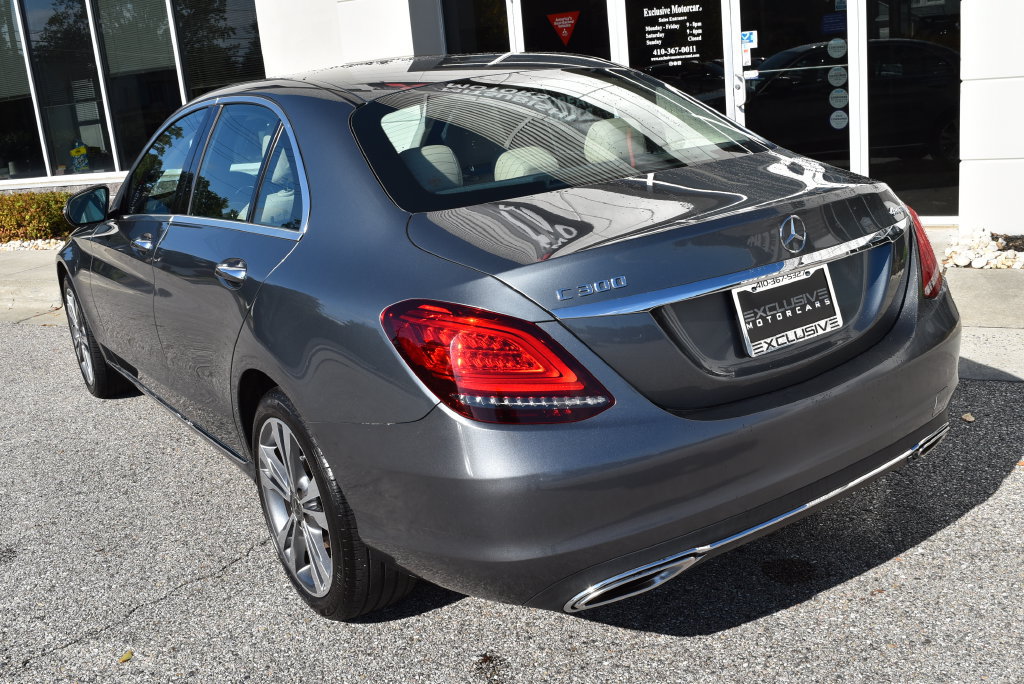 Used 2020 Mercedes-Benz C 300 4MATIC Sedan image 5