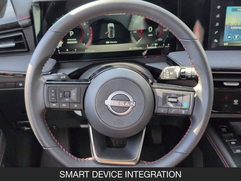 Used 2025 Nissan Kicks SR image 12