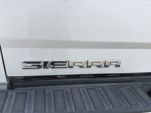 Used 2017 GMC Sierra 1500 Denali w/ Denali Ultimate Package AWD/4WD image 21
