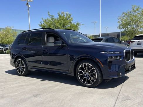New 2026 BMW X7 M60i image 4