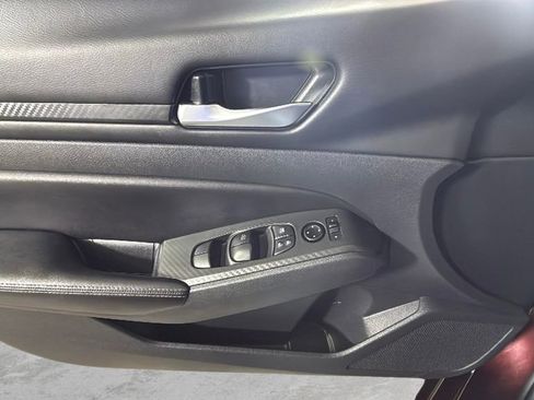 Used 2024 Nissan Altima 2.5 SV image 24