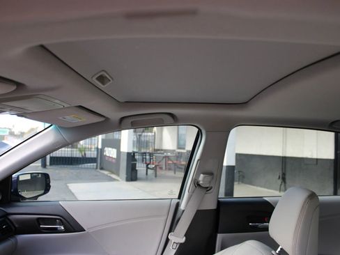 Used 2014 Honda Accord EX-L image 28